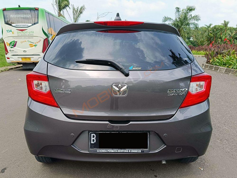 Mobil Honda Brio 2021