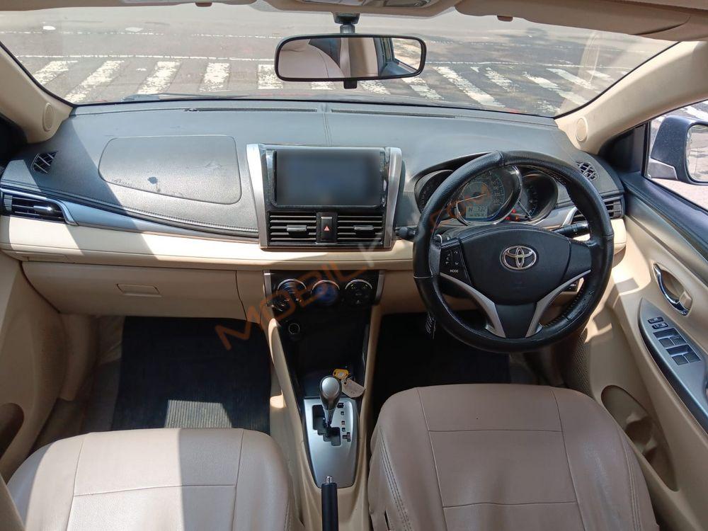 Mobil Toyota Vios 2017