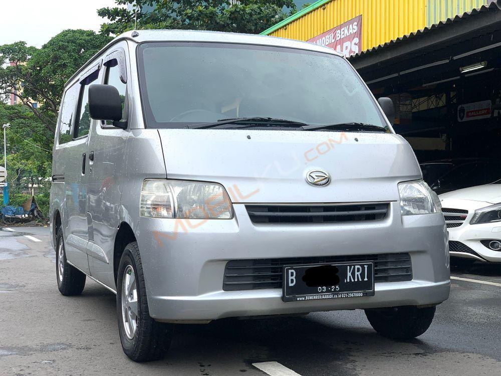 Mobil Daihatsu Gran Max 2015