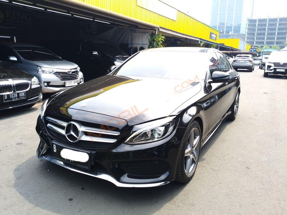 Mobil Mercedes-Benz C-Class 2018