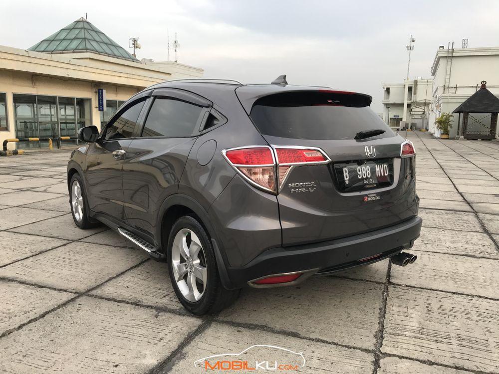 Mobil Honda HR-V 2016