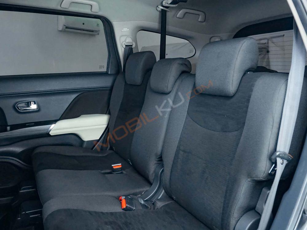 Mobil Toyota Rush 2020