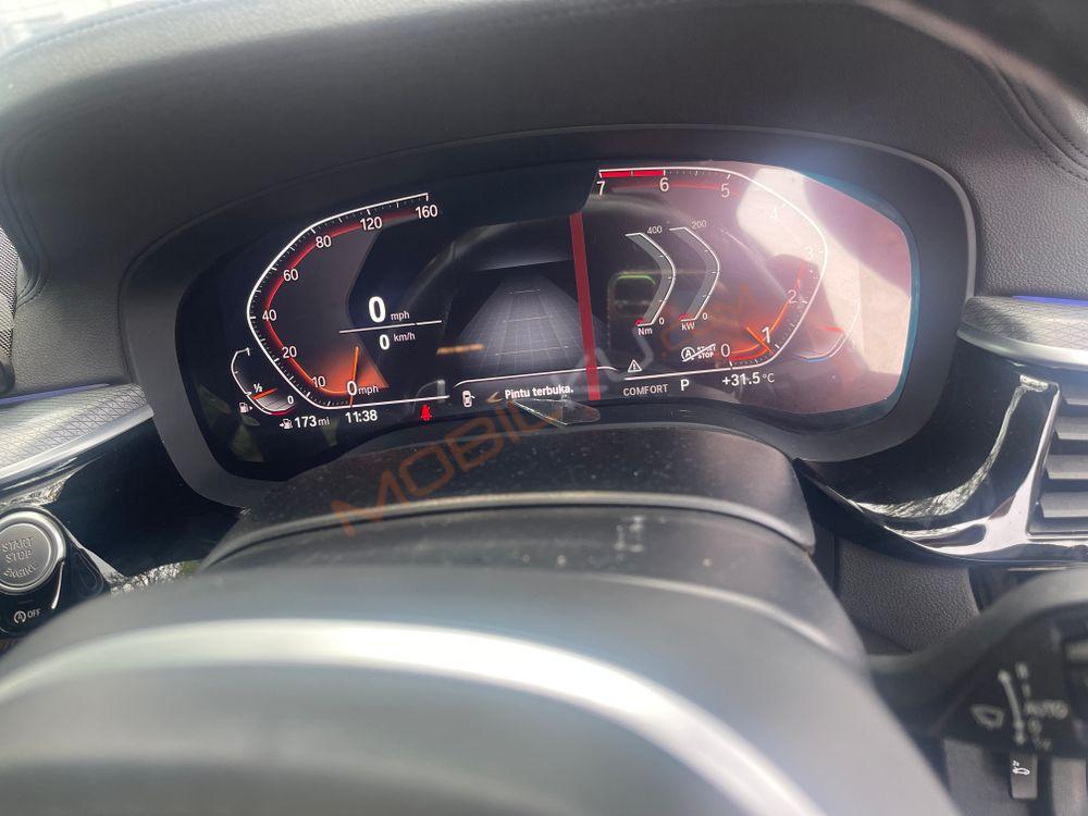 Mobil BMW 5 Series 2020