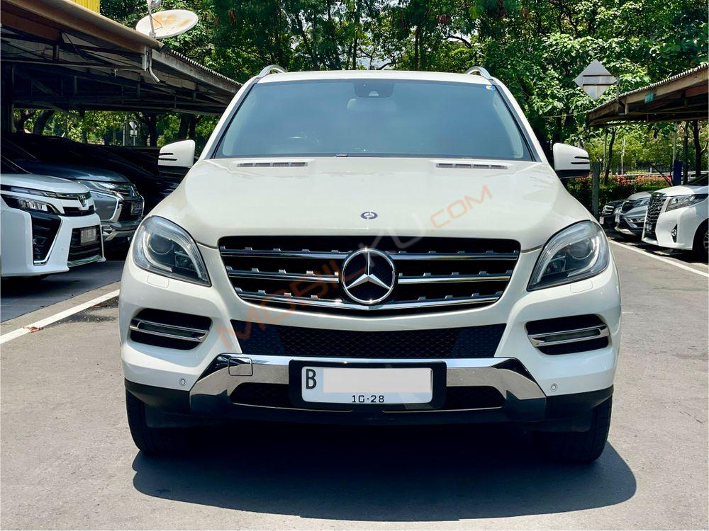 Mobil Mercedes-Benz ML 2013