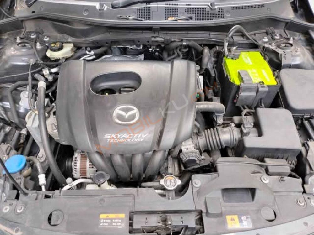 Mobil Mazda 2 Hatchback 2018