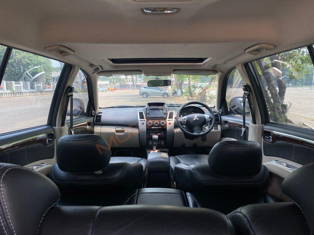 Mobil Mitsubishi Pajero Sport 2013