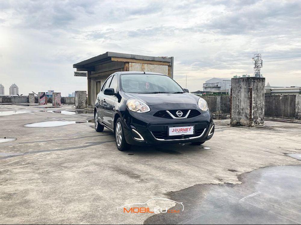 Mobil Nissan March 2017