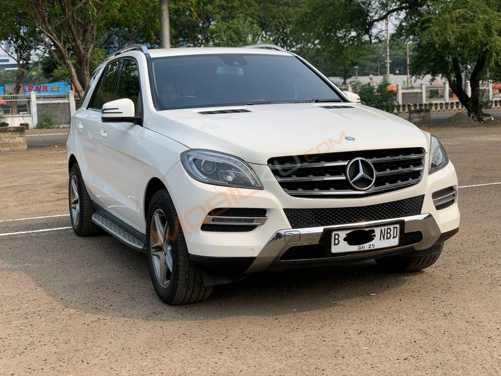 Mobil Mercedes-Benz ML 2015