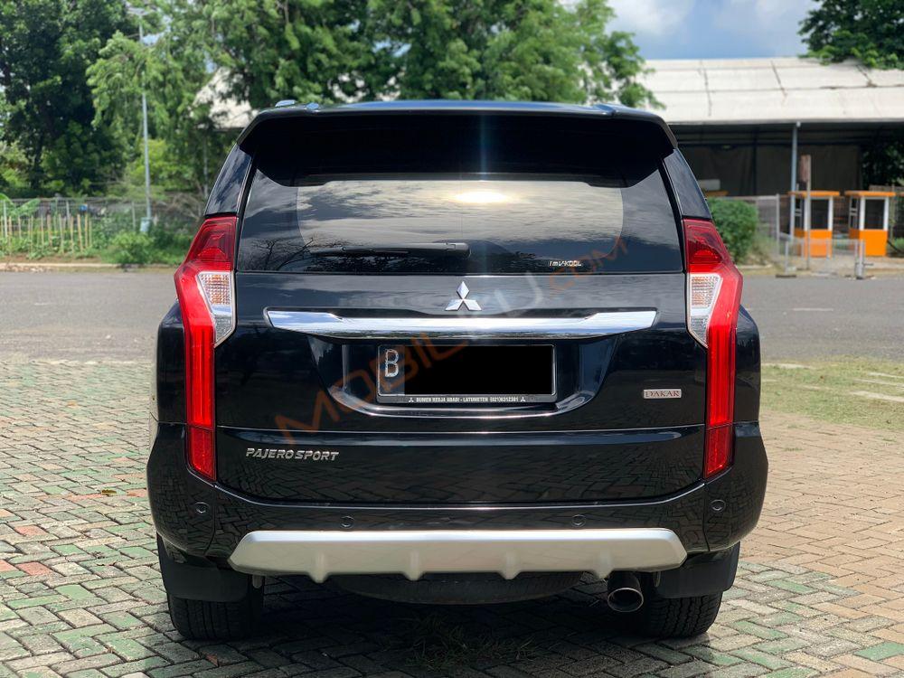 Mobil Mitsubishi Pajero Sport 2017