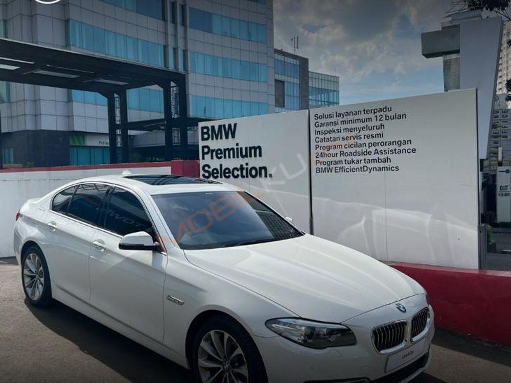 Mobil BMW 5 Series 2016