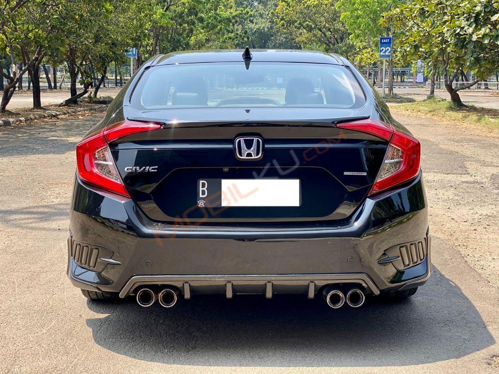 Mobil Honda Civic Sedan 2017