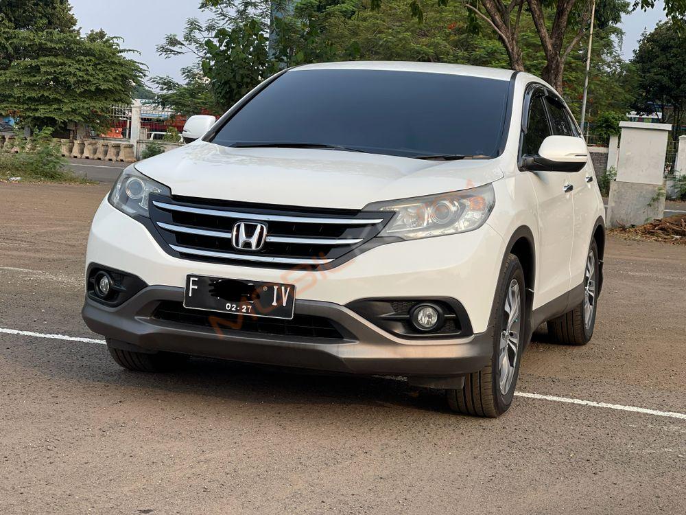 Mobil Honda CR-V 2012