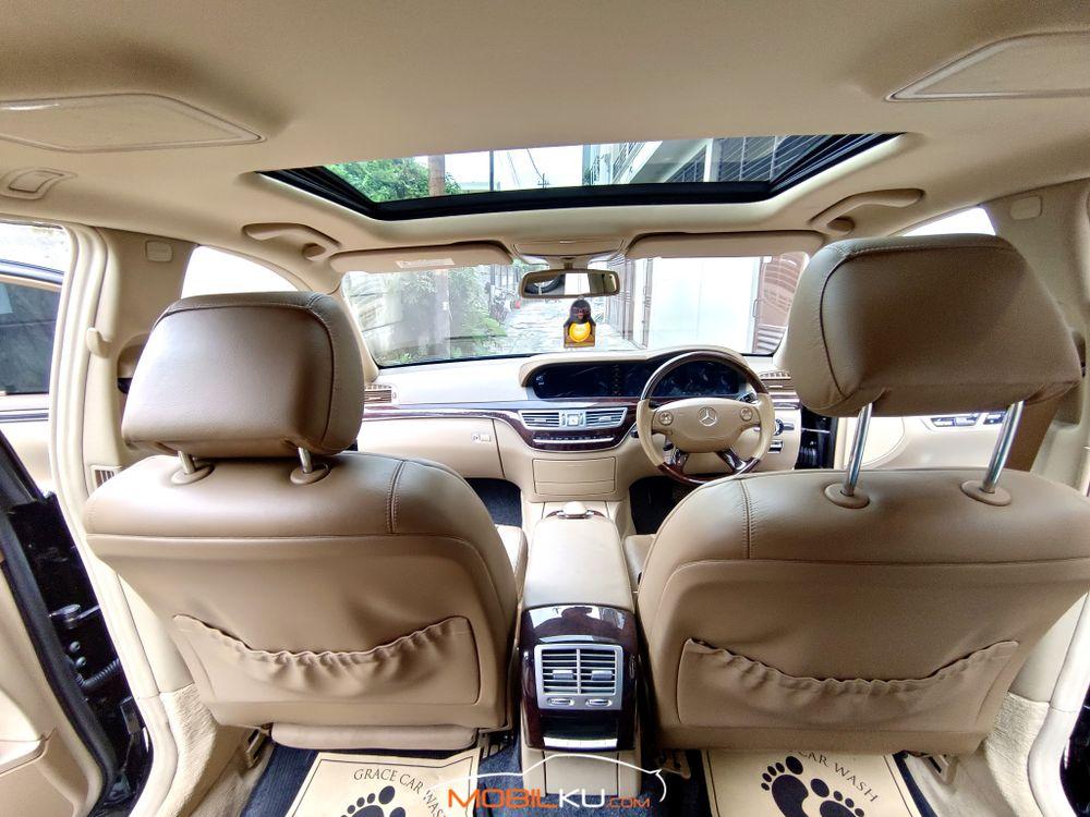 Mobil Mercedes-Benz S-Class 2007