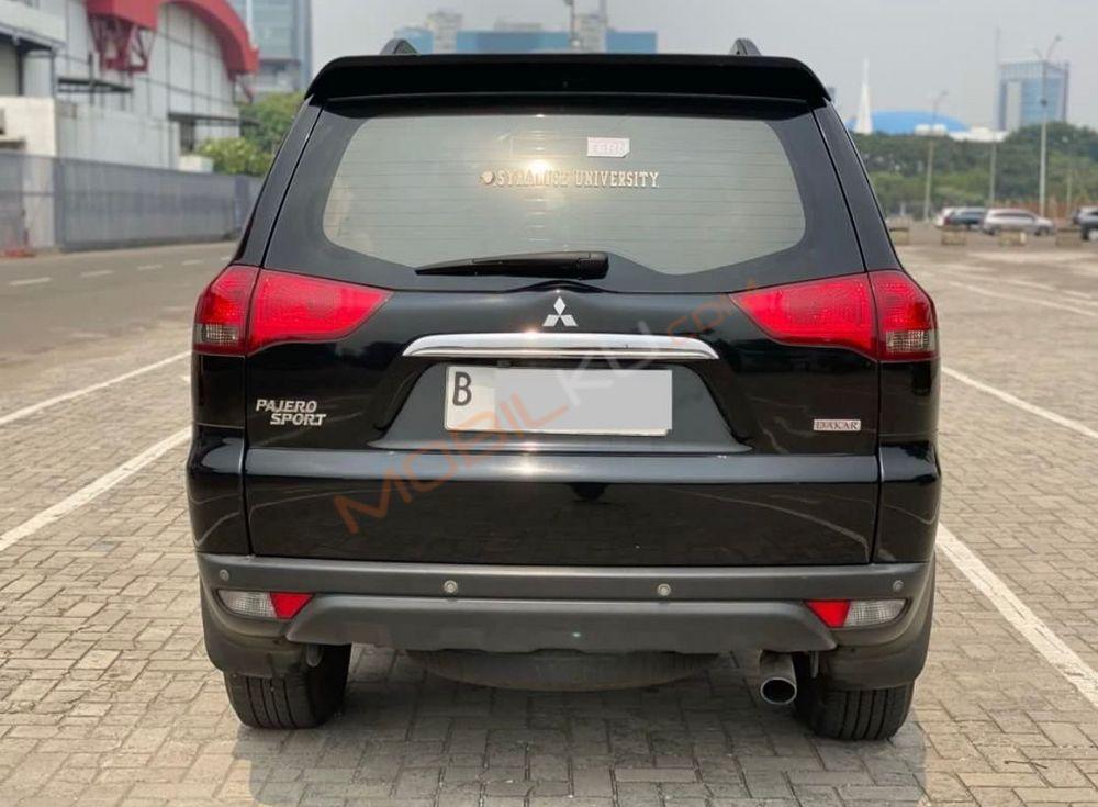 Mobil Mitsubishi Pajero Sport 2013