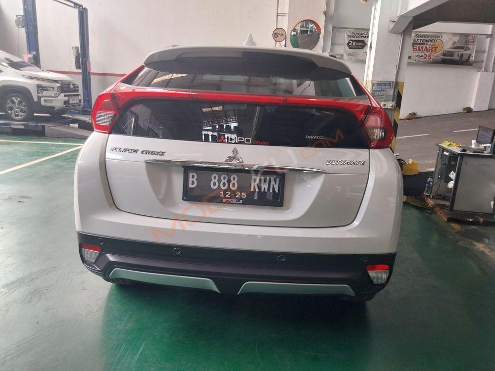 Mobil Mitsubishi Eclipse Cross 2019