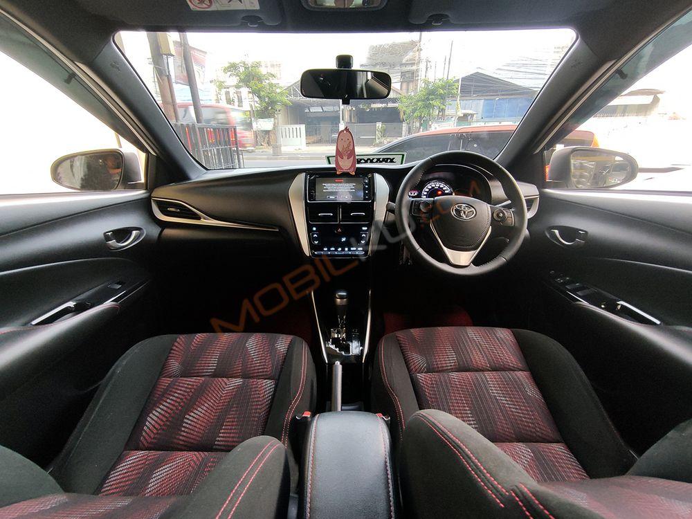 Mobil Toyota Yaris 2020