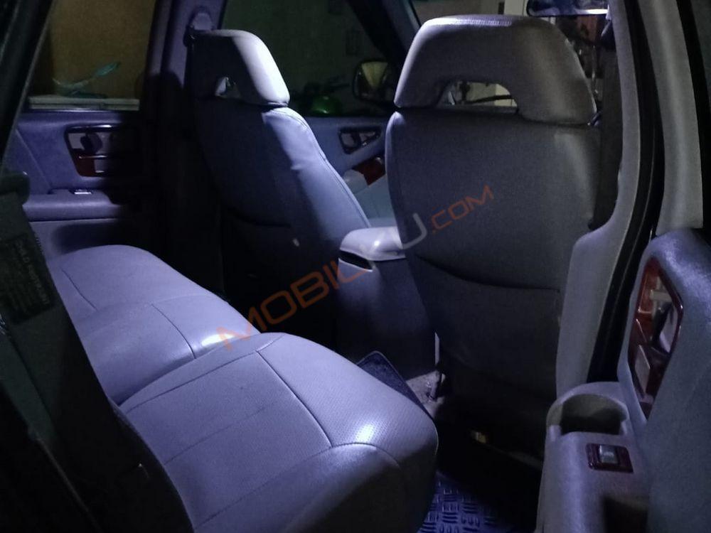 Mobil Chevrolet Blazer 2002