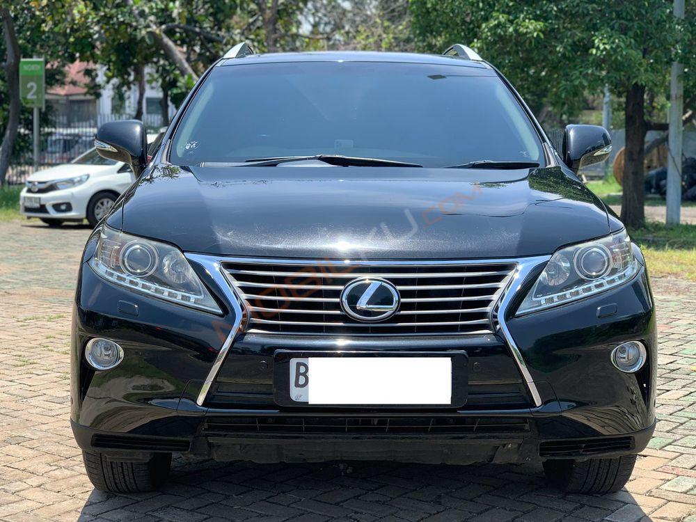 Mobil Lexus RX 2013