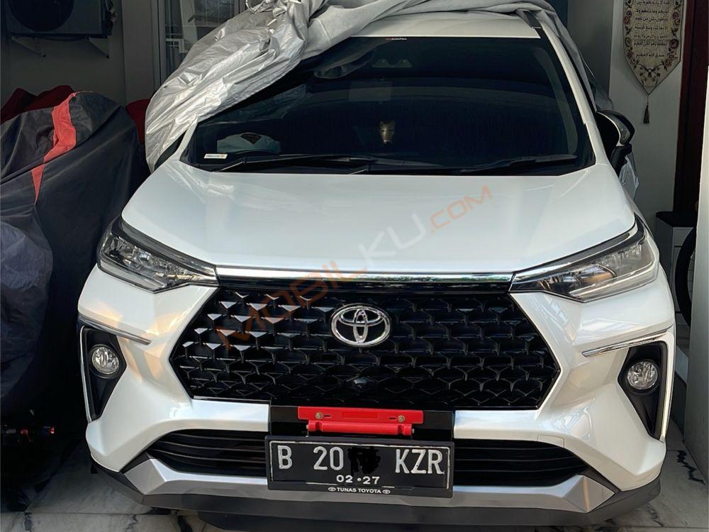 Mobil Toyota Veloz 2022