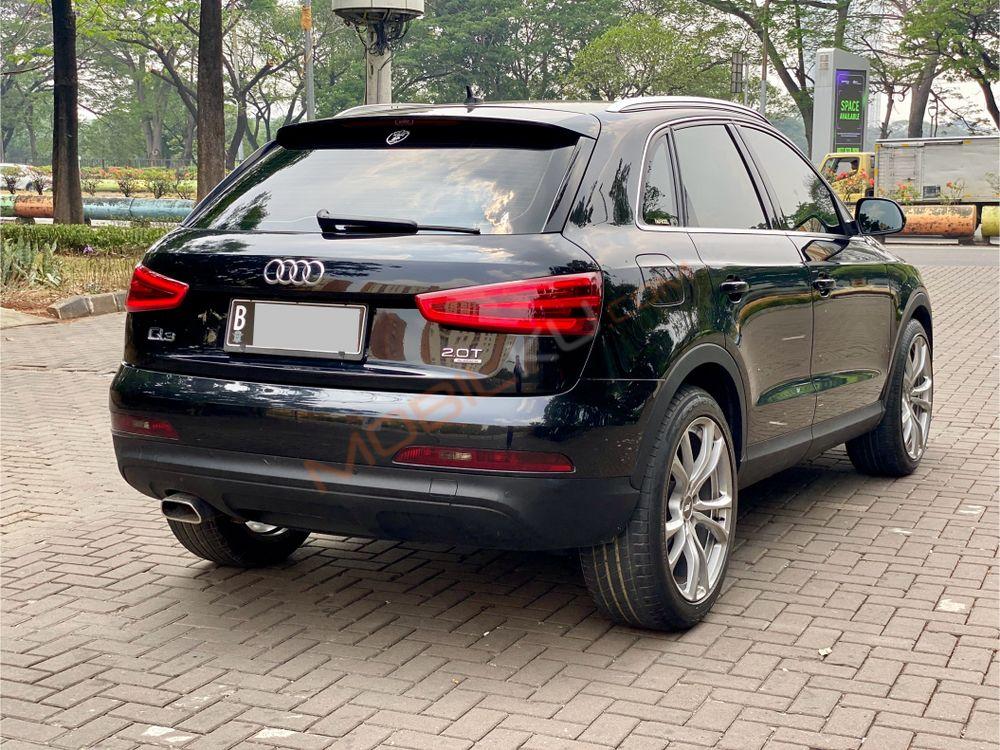 Mobil Audi Q3 2014