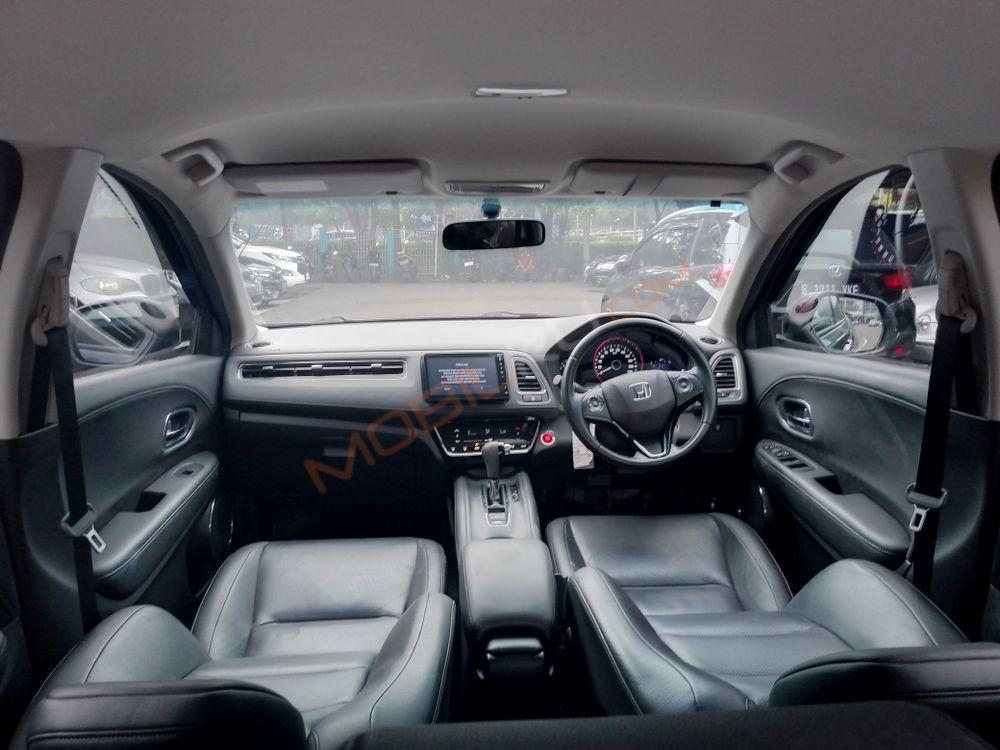 Mobil Honda HR-V 2020