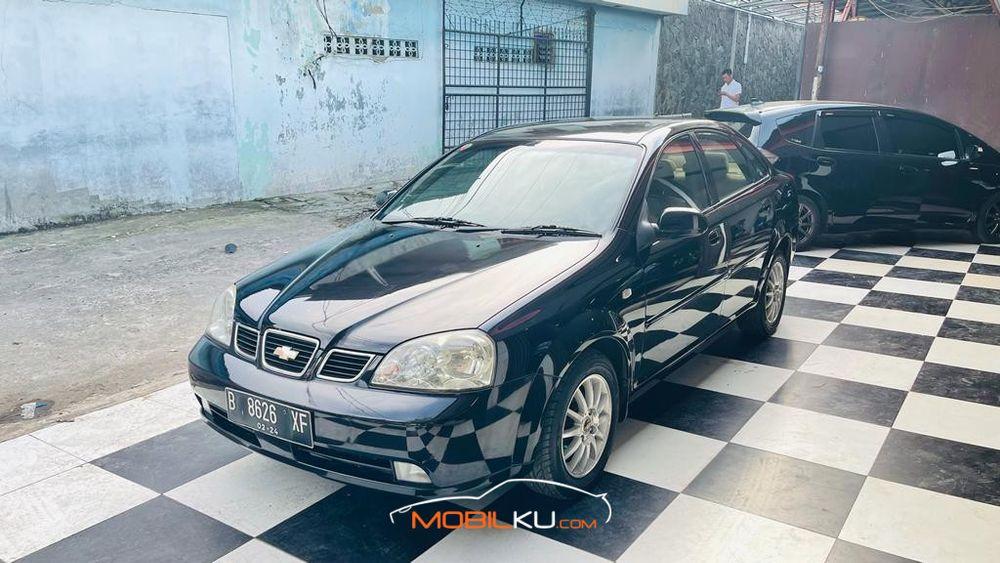 Mobil Chevrolet Optra 2003