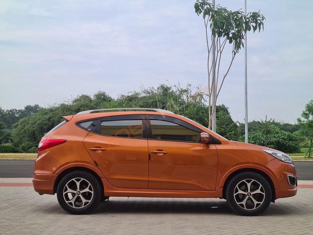 Mobil Hyundai Tucson 2014