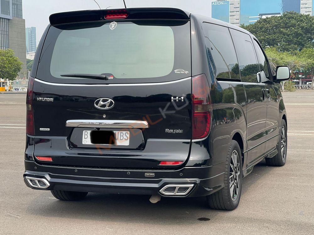Mobil Hyundai H-1 2018