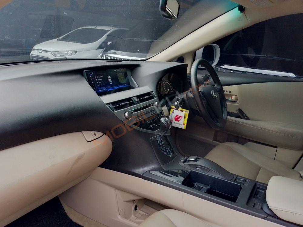 Mobil Lexus RX 2011