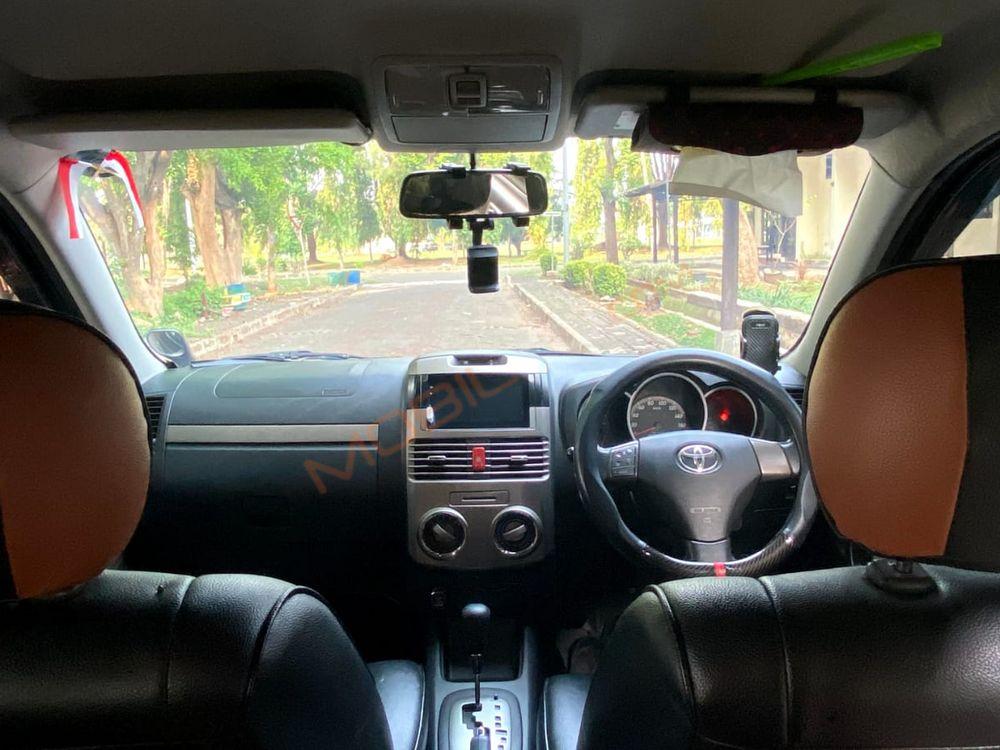 Mobil Toyota Rush 2014