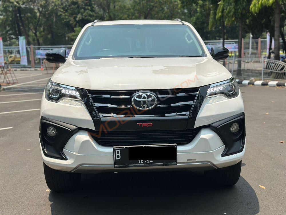 Mobil Toyota Fortuner 2019