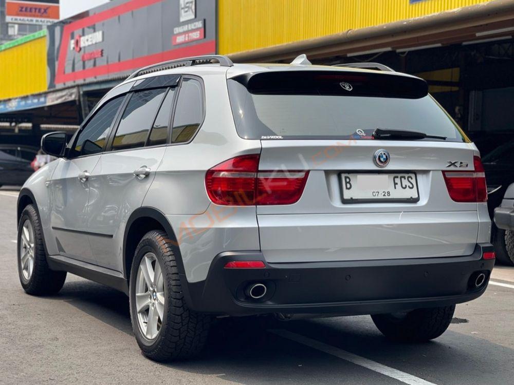 Mobil BMW X5 2008