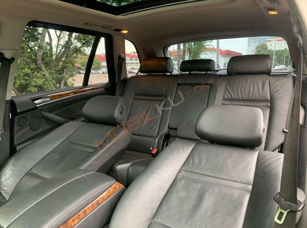 Mobil BMW X5 2008