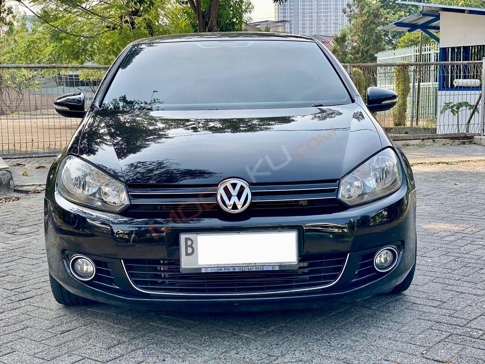 Mobil Volkswagen Golf 2013