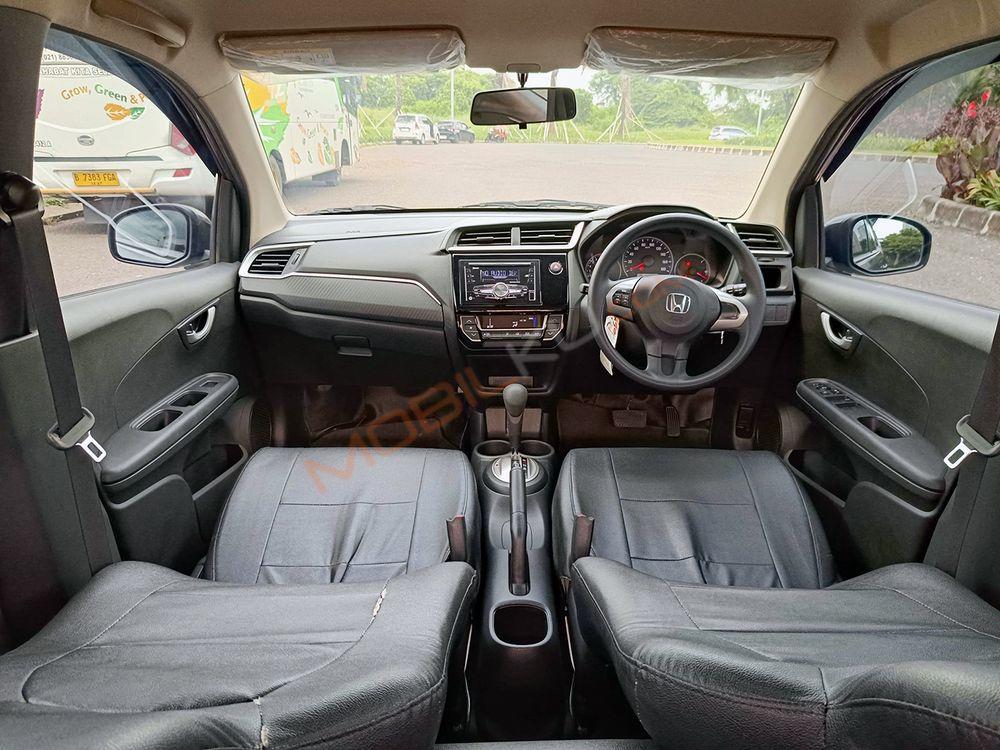 Mobil Honda Brio 2021