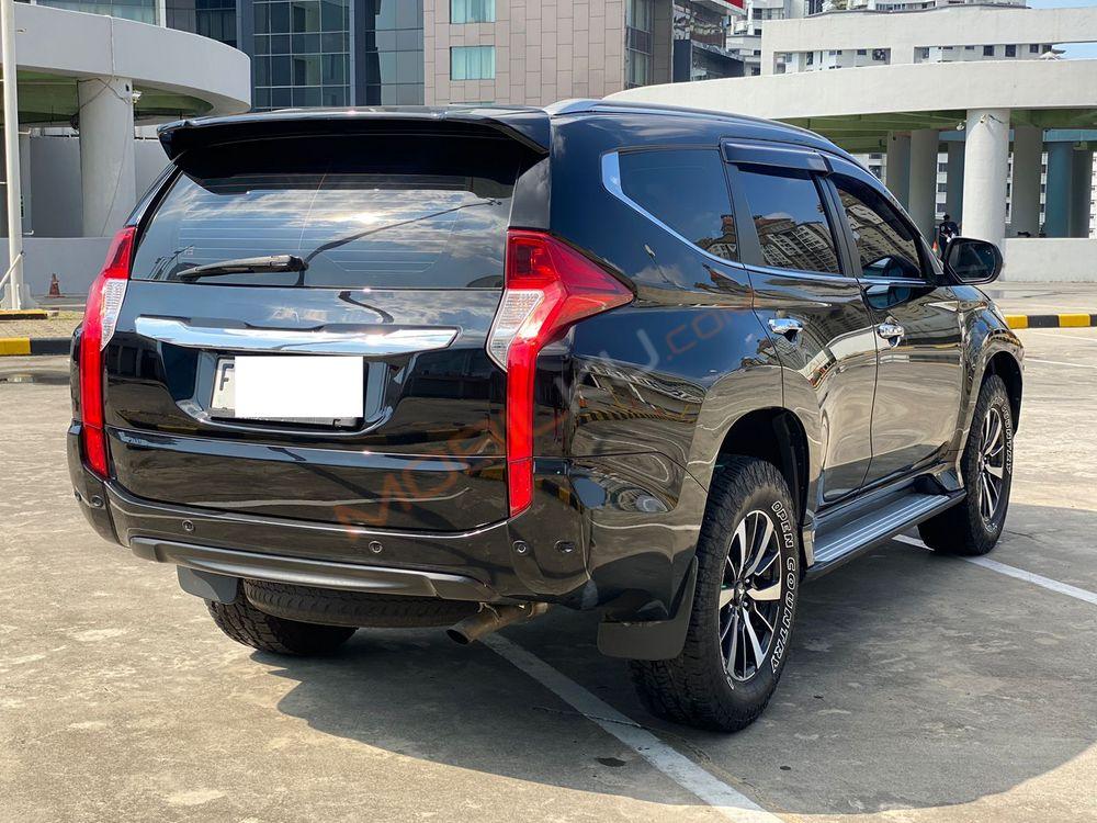 Mobil Mitsubishi Pajero Sport 2017