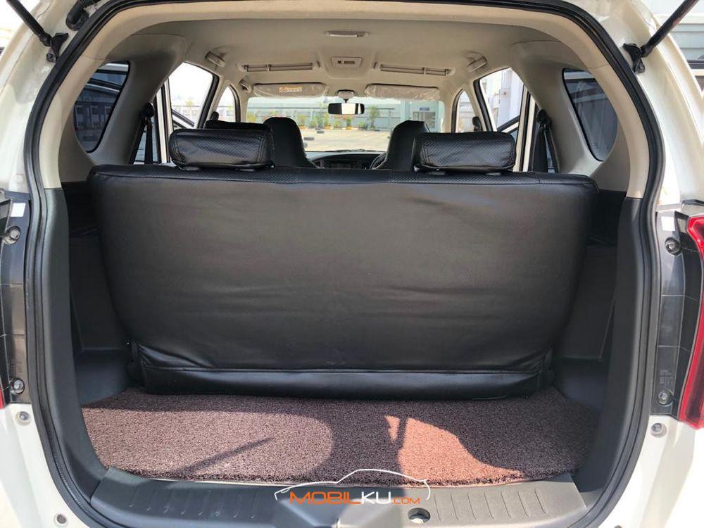 Mobil Daihatsu Sigra 2019