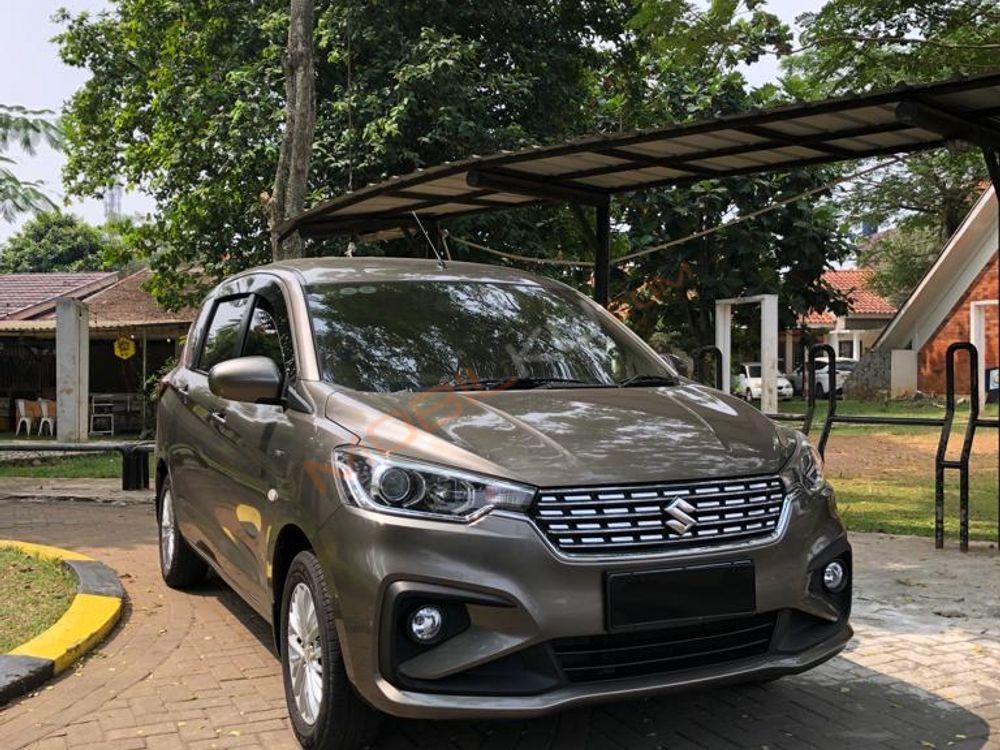 Mobil Suzuki Ertiga 2021