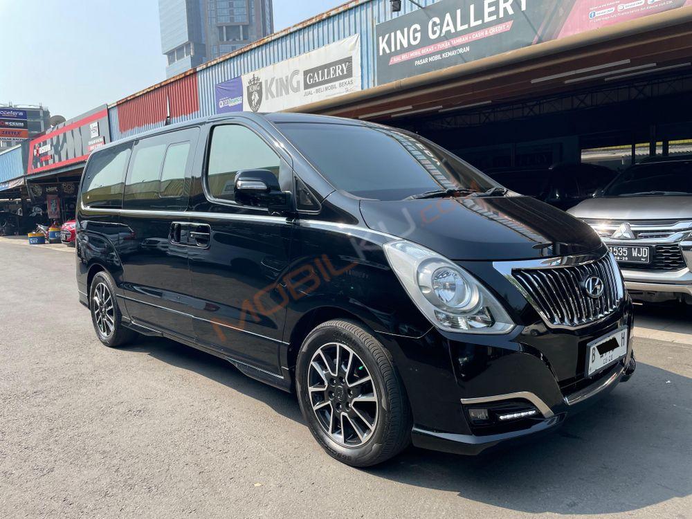 Mobil Hyundai H-1 2018