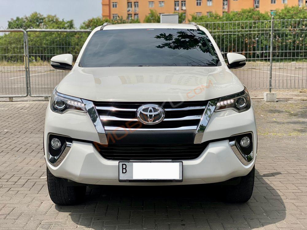 Mobil Toyota Fortuner 2017