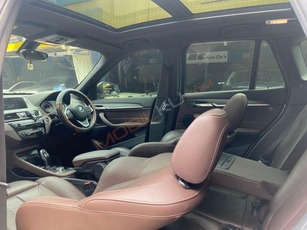 Mobil BMW X1 2019