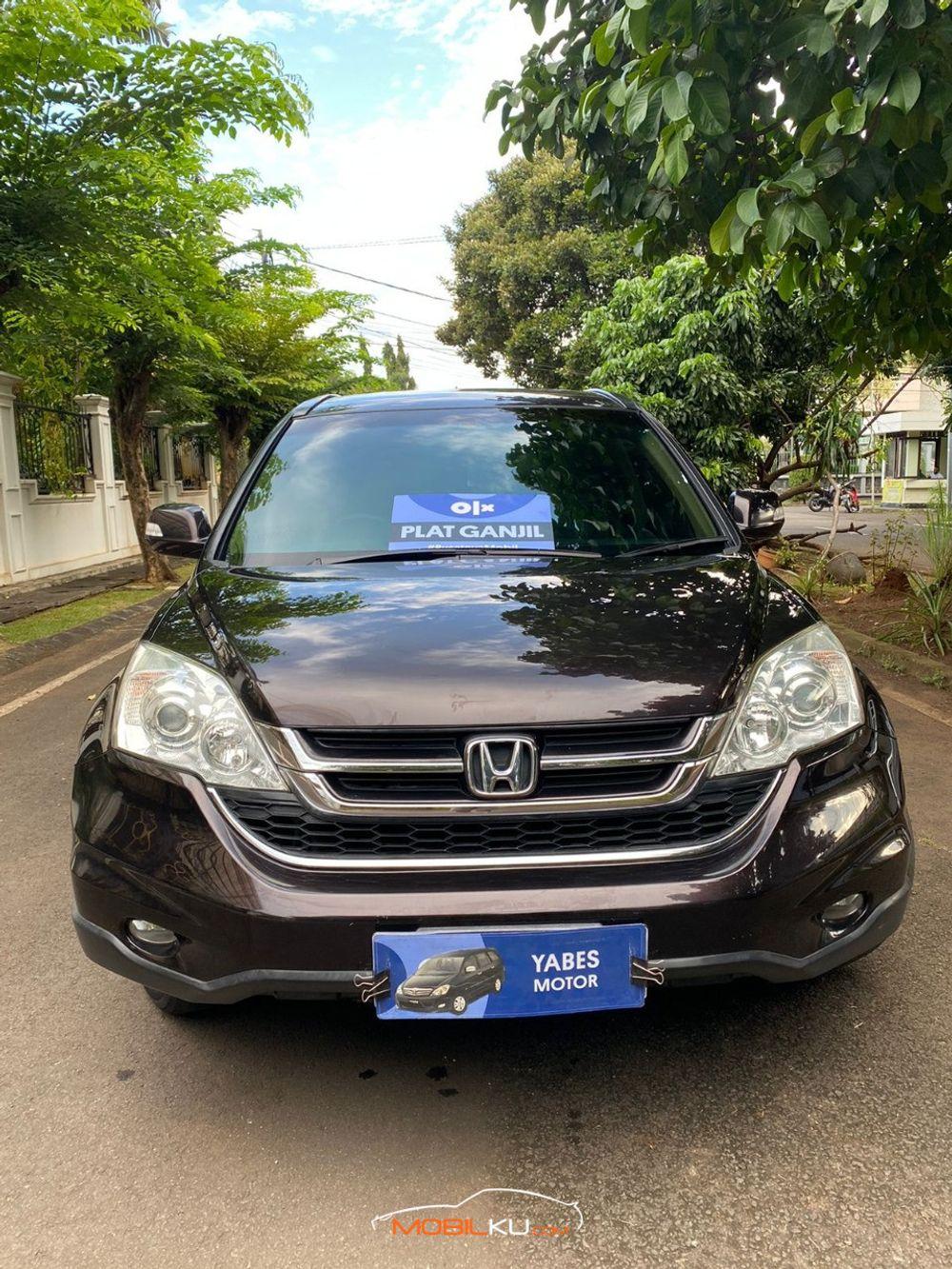 Mobil Honda CR-V 2010
