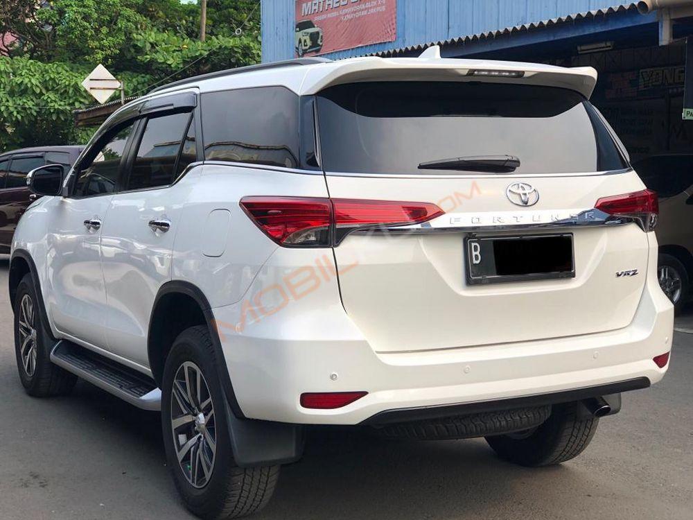 Mobil Toyota Fortuner 2016