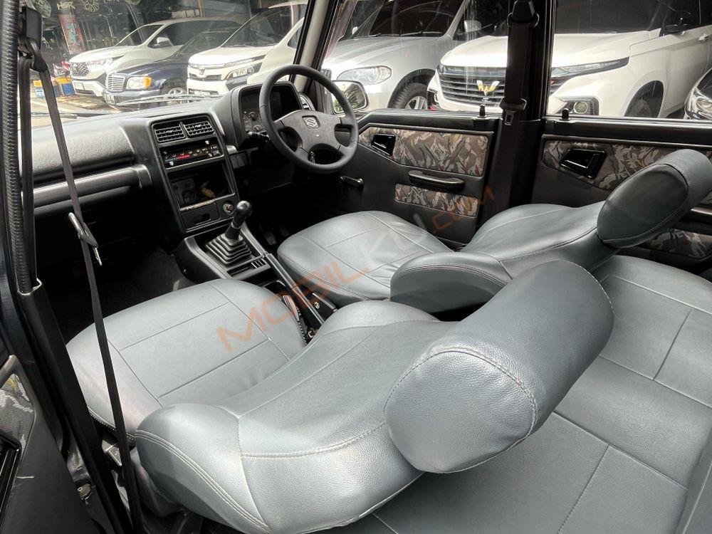 Mobil Suzuki Sidekick 1997