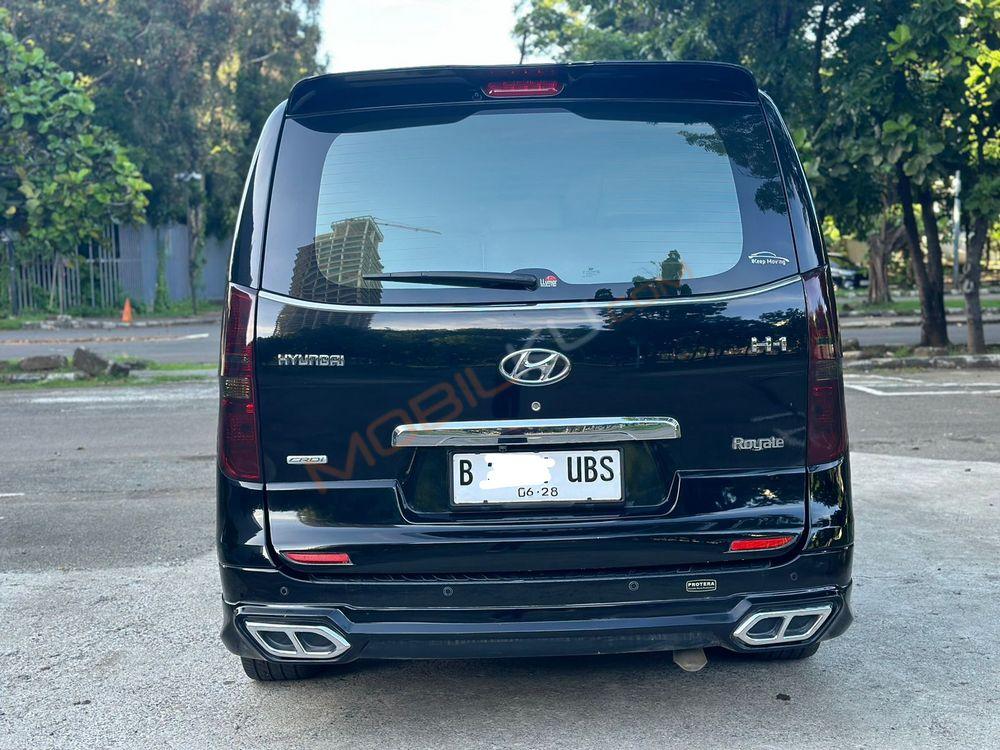 Mobil Hyundai H-1 2018