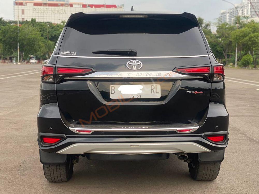 Mobil Toyota Fortuner 2017