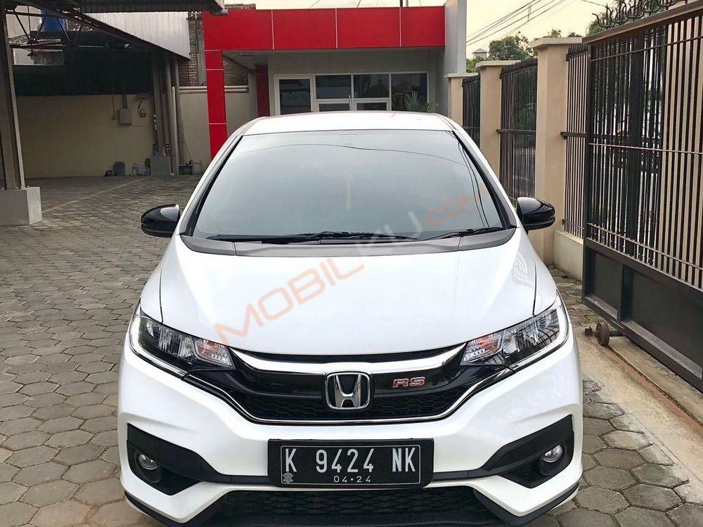 Mobil Honda Jazz 2019