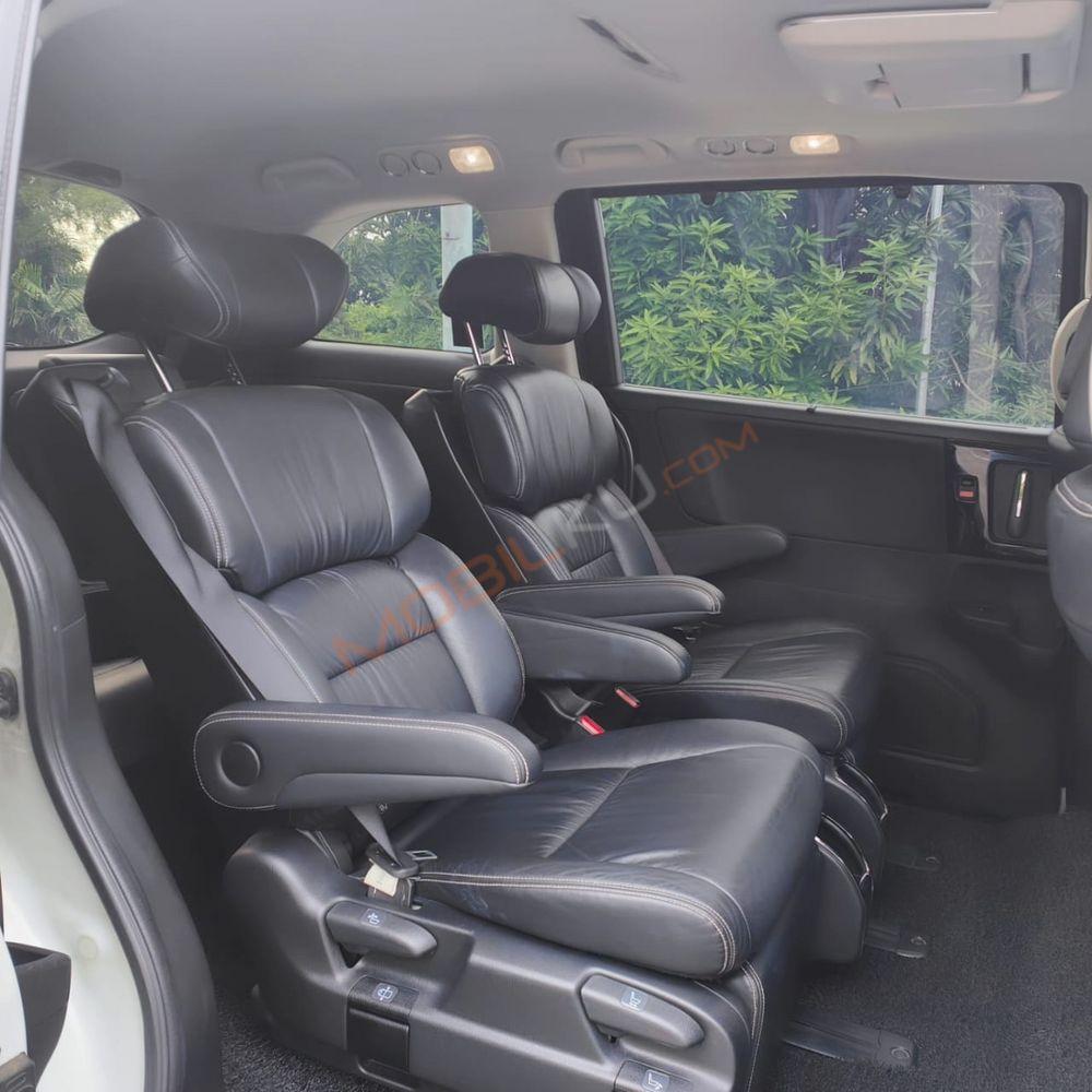 Mobil Honda Odyssey 2019