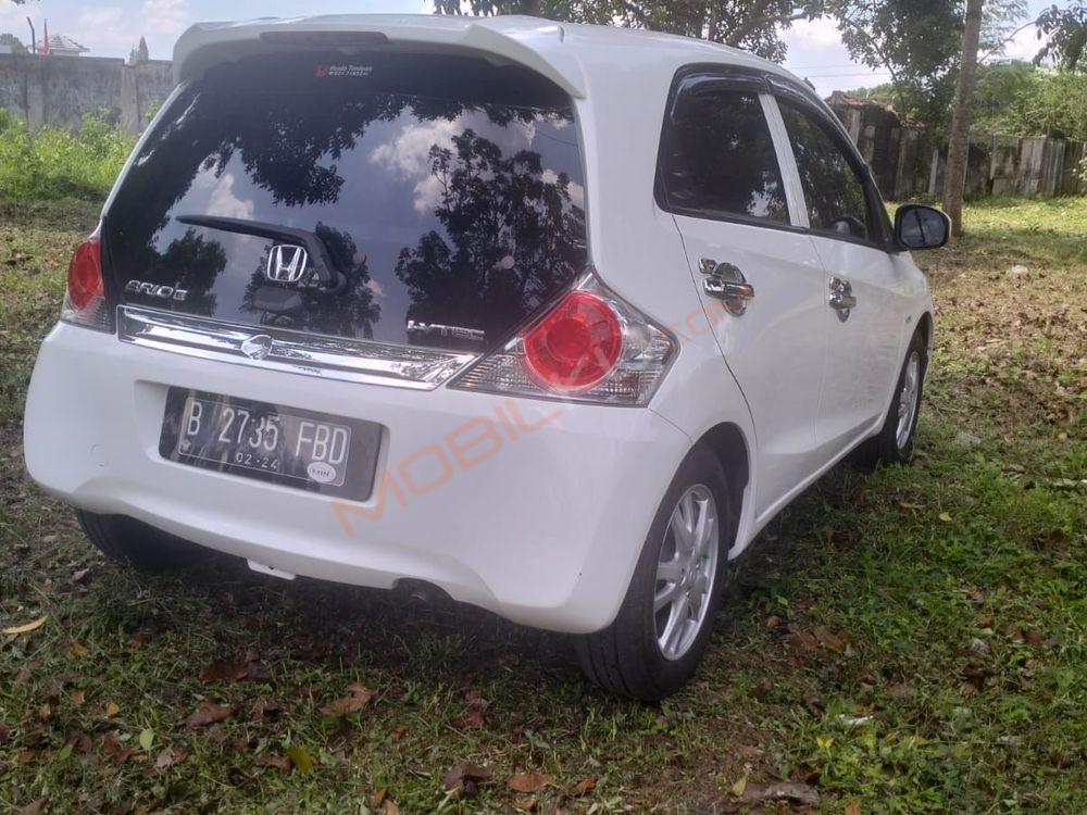 Mobil Honda Brio 2013