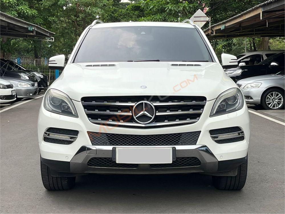 Mobil Mercedes-Benz ML 2013
